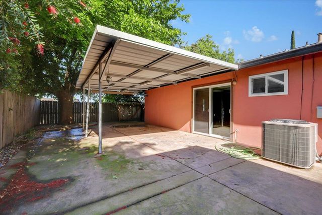 5528 Eagle View Way, Sacramento, CA 95842