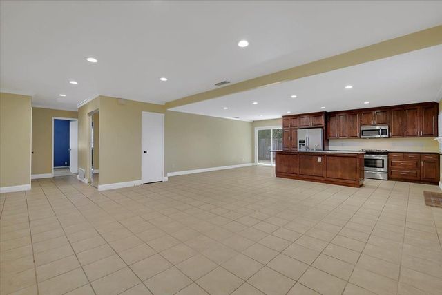 5528 Eagle View Way, Sacramento, CA 95842