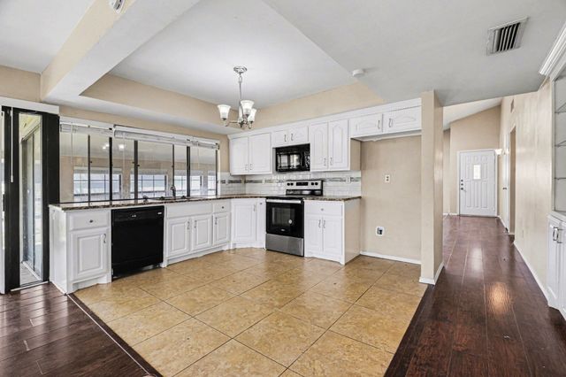 3708 Pinewood Street, Bedford, TX 76021