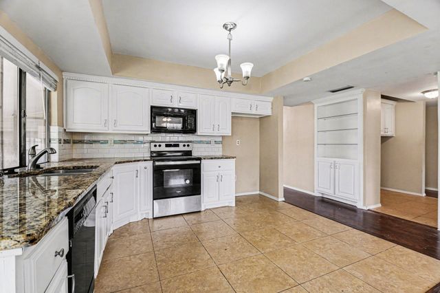 3708 Pinewood Street, Bedford, TX 76021