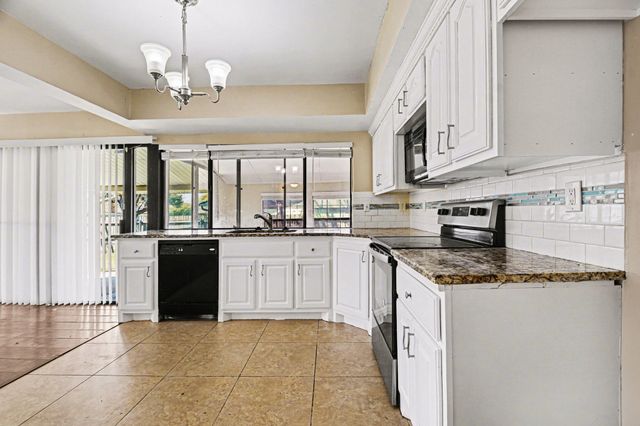 3708 Pinewood Street, Bedford, TX 76021