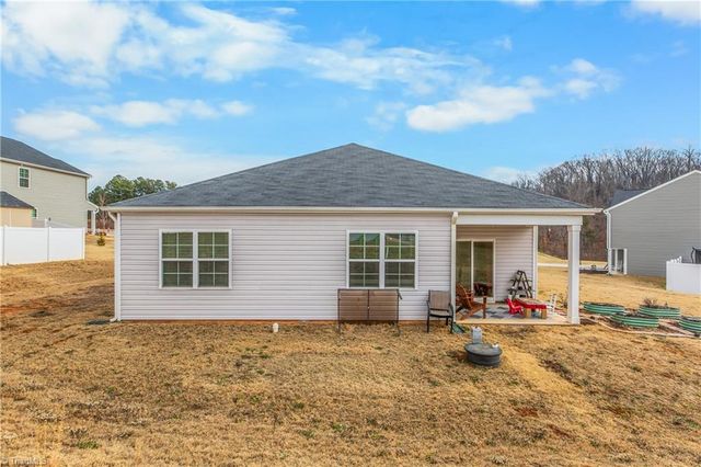 664 Towhee Trail, Lexington, NC 27295