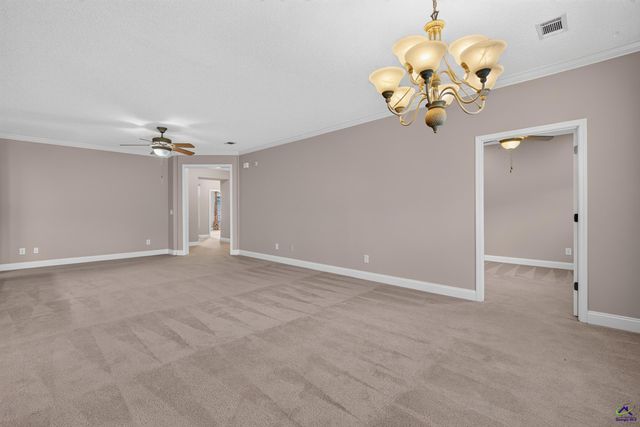 107 Fairway Oaks Drive, Perry, GA 31069