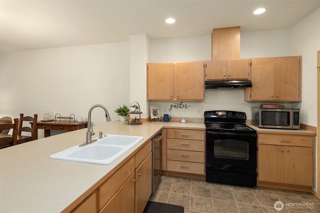 24232 NE 130th Place, Redmond, WA 98053