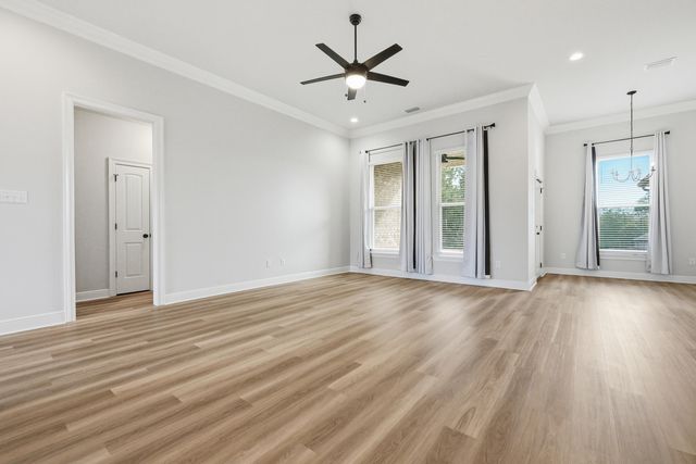 4631 Jayhawk Drive, Crestview, FL 32539