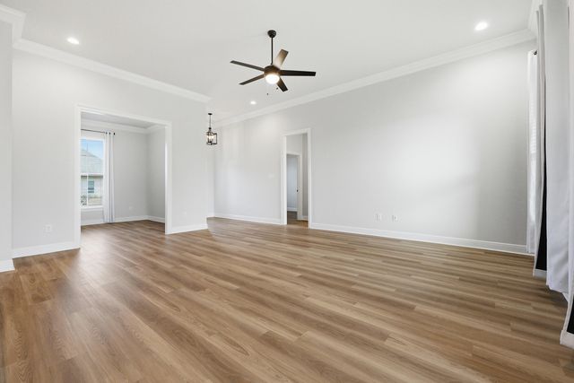 4631 Jayhawk Drive, Crestview, FL 32539