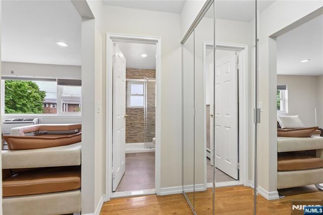 1-29 Virginia Drive 129B, Fair Lawn, NJ 07410