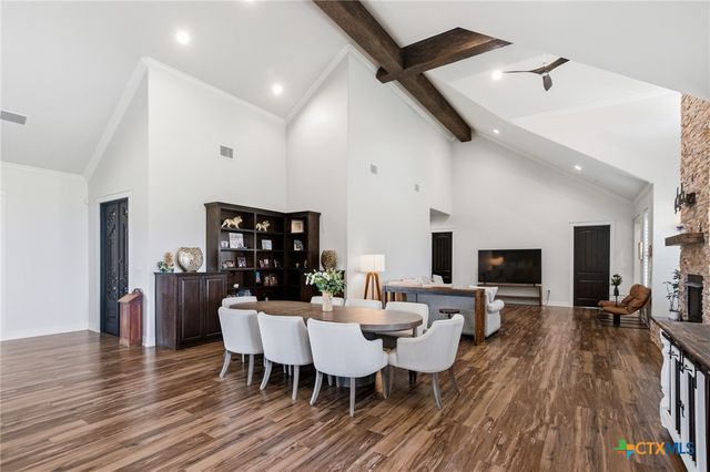 500 Sendera Loop, Victoria, TX 77904