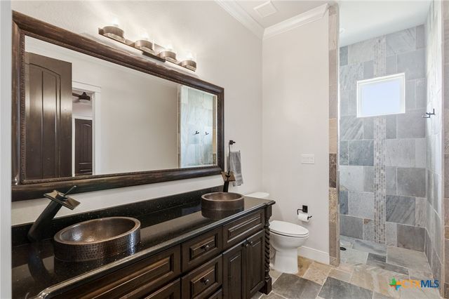 500 Sendera Loop, Victoria, TX 77904