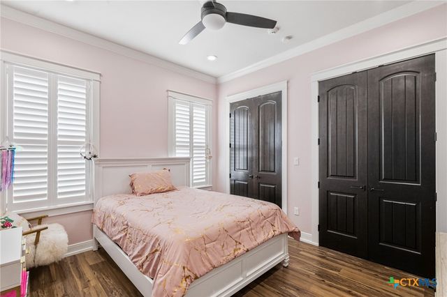 500 Sendera Loop, Victoria, TX 77904