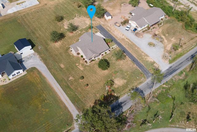 12852 Quarter Horse Road, Marion, IL 62959