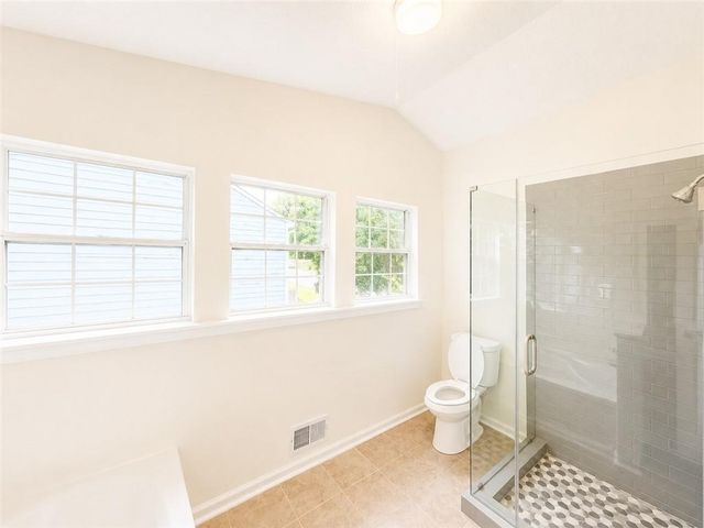 2095 Glynmoore Drive, Lawrenceville, GA 30043