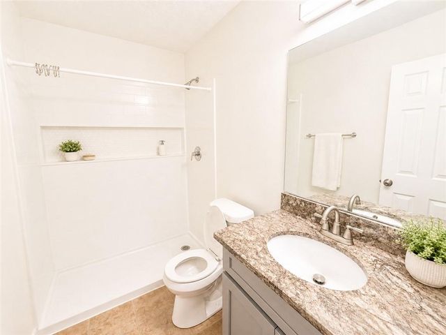 2095 Glynmoore Drive, Lawrenceville, GA 30043