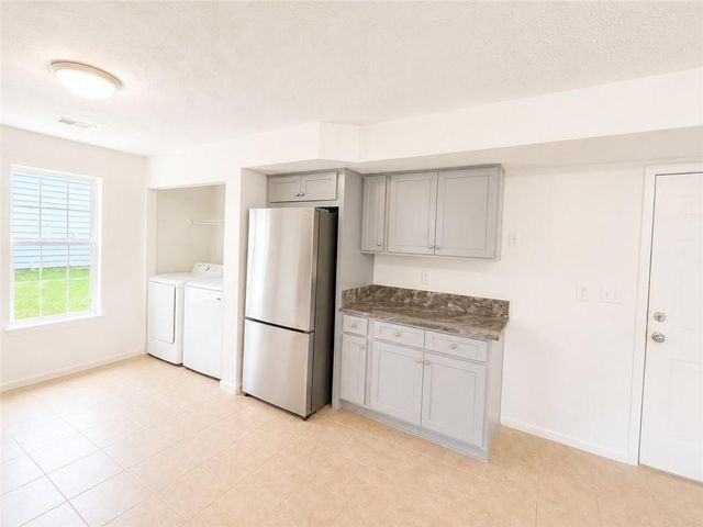 2095 Glynmoore Drive, Lawrenceville, GA 30043
