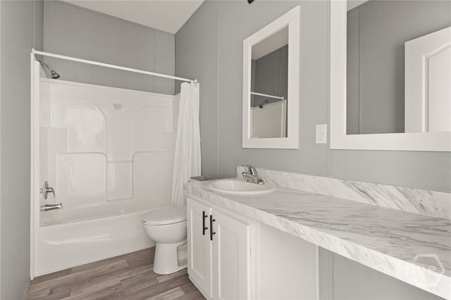 127 Clark Street, Midway, GA 31320