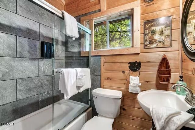 2645 Black Walnut Flats Road, Sevierville, TN 37862