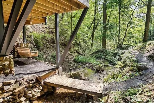 2645 Black Walnut Flats Road, Sevierville, TN 37862