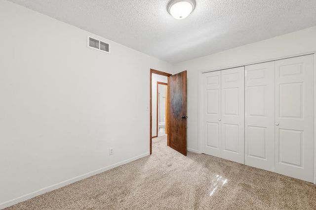 636 Dublin Dr, Andover, KS 67002