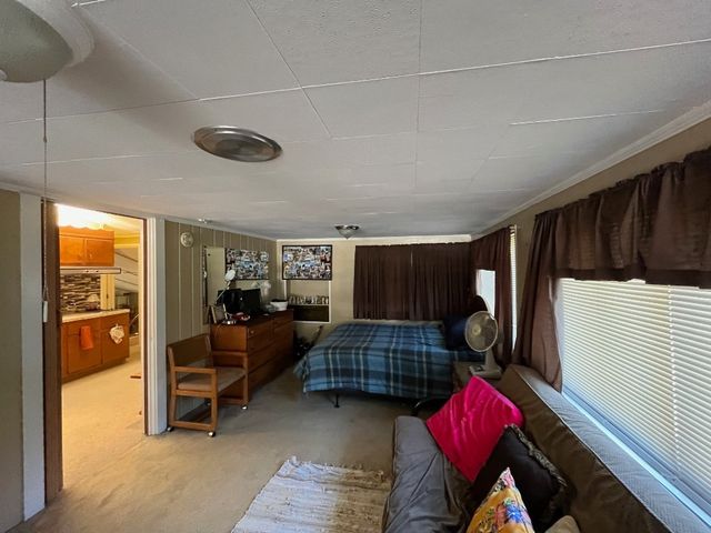 12060 SHADY Avenue, Conneaut Lake, PA 16316