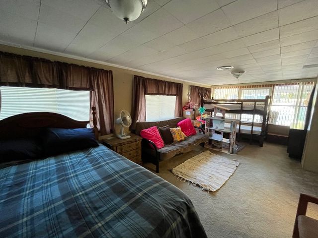 12060 SHADY Avenue, Conneaut Lake, PA 16316