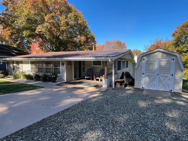 12060 SHADY Avenue, Conneaut Lake, PA 16316