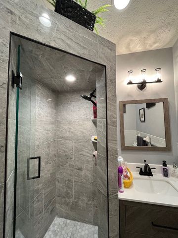 12060 SHADY Avenue, Conneaut Lake, PA 16316