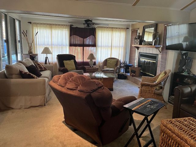 12060 SHADY Avenue, Conneaut Lake, PA 16316