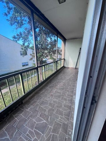 4117 NW 88th Ave 205, Coral Springs, FL 33065