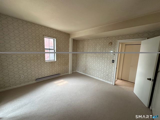 36 Essex Street 1C, Hartford, CT 06114