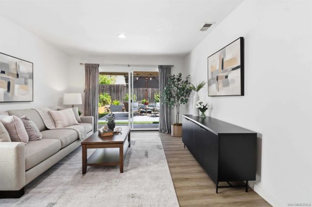 250 Manzanita, Oceanside, CA 92057