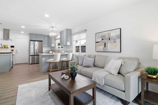 250 Manzanita, Oceanside, CA 92057