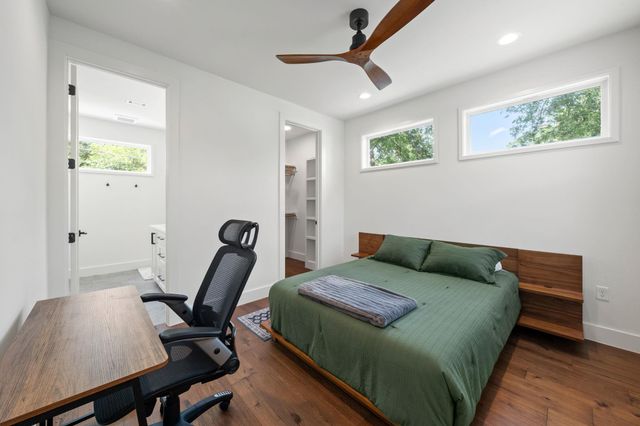 2609 Willow ST 2, Austin, TX 78702