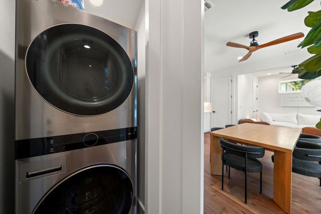 2609 Willow ST 2, Austin, TX 78702