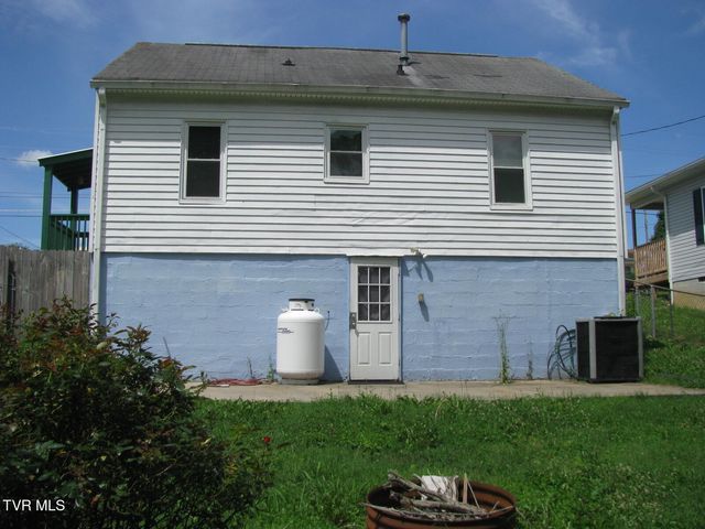 811 Crescent Street, Morristown, TN 37813