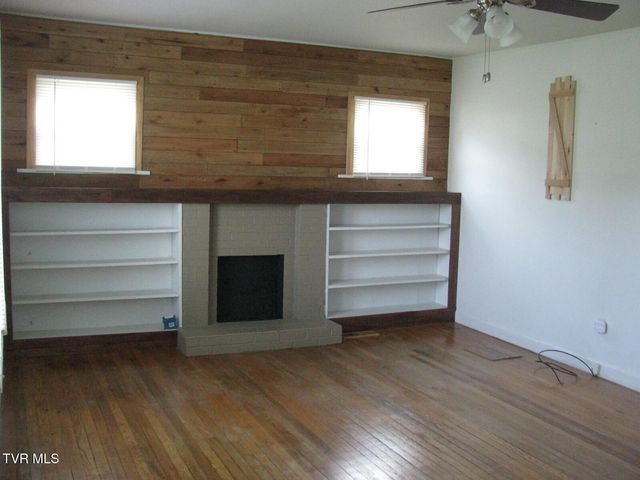 811 Crescent Street, Morristown, TN 37813