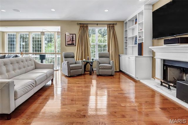 17655 Vintage Oak Drive, Wildwood, MO 63038