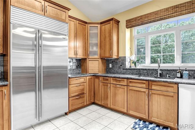 17655 Vintage Oak Drive, Wildwood, MO 63038