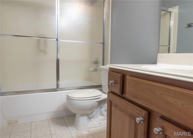17655 Vintage Oak Drive, Wildwood, MO 63038
