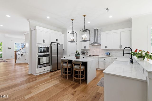 505 Kings Lake Way, Durham, NC 27703