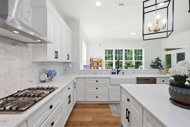 505 Kings Lake Way, Durham, NC 27703