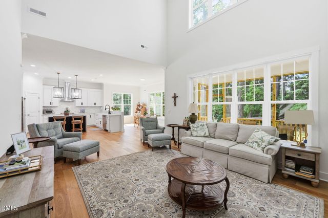 505 Kings Lake Way, Durham, NC 27703