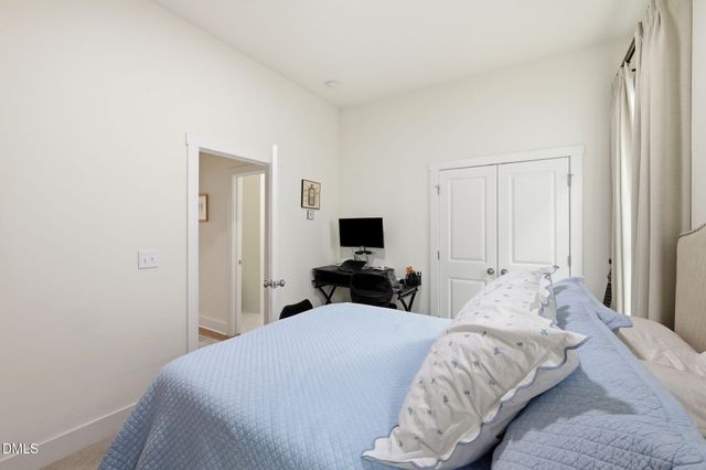 505 Kings Lake Way, Durham, NC 27703