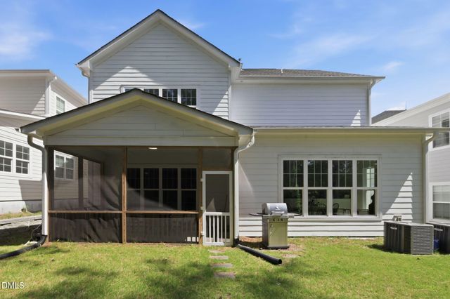 505 Kings Lake Way, Durham, NC 27703