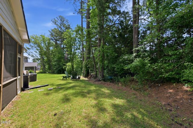 505 Kings Lake Way, Durham, NC 27703
