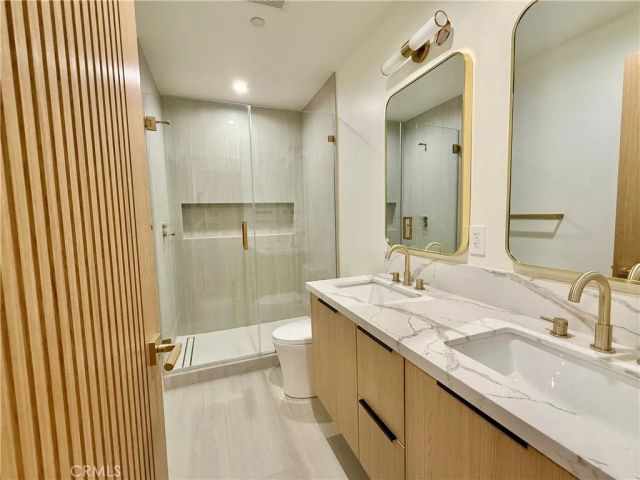 22130 Gault Street, Canoga Park, CA 91303