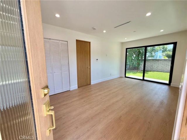 22130 Gault Street, Canoga Park, CA 91303