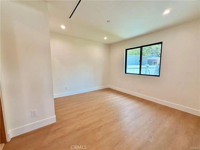 22130 Gault Street, Canoga Park, CA 91303