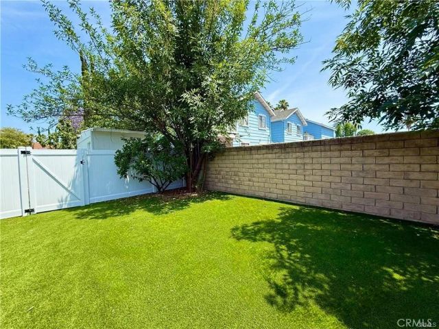 22130 Gault Street, Canoga Park, CA 91303