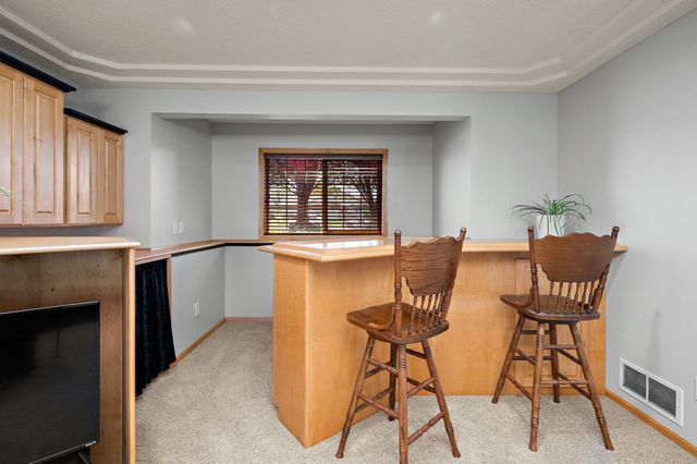 7224 Setzler Parkway, Brooklyn Park, MN 55445