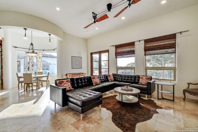 202 WATERSTONE PKWY, Boerne, TX 78006